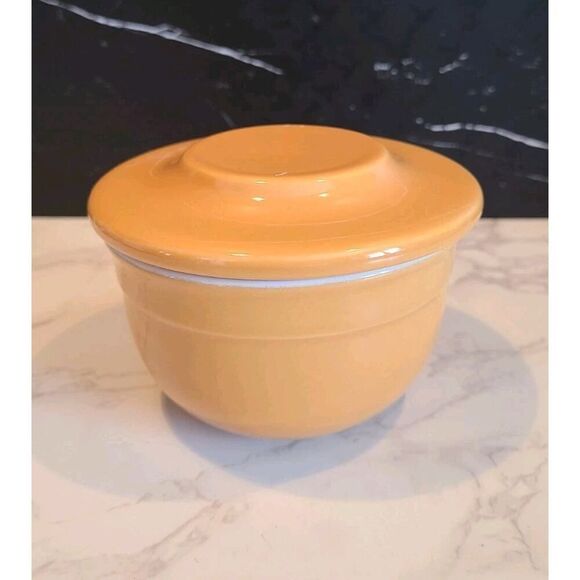 Emile Henry Butter Bell Ceramic Yellow 16-10 Made in France Good Condition Flaw - Picture 2 of 8